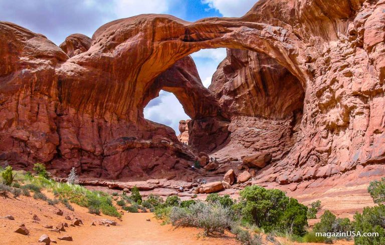 Double Arch im Arches Nationalpark, Utah
