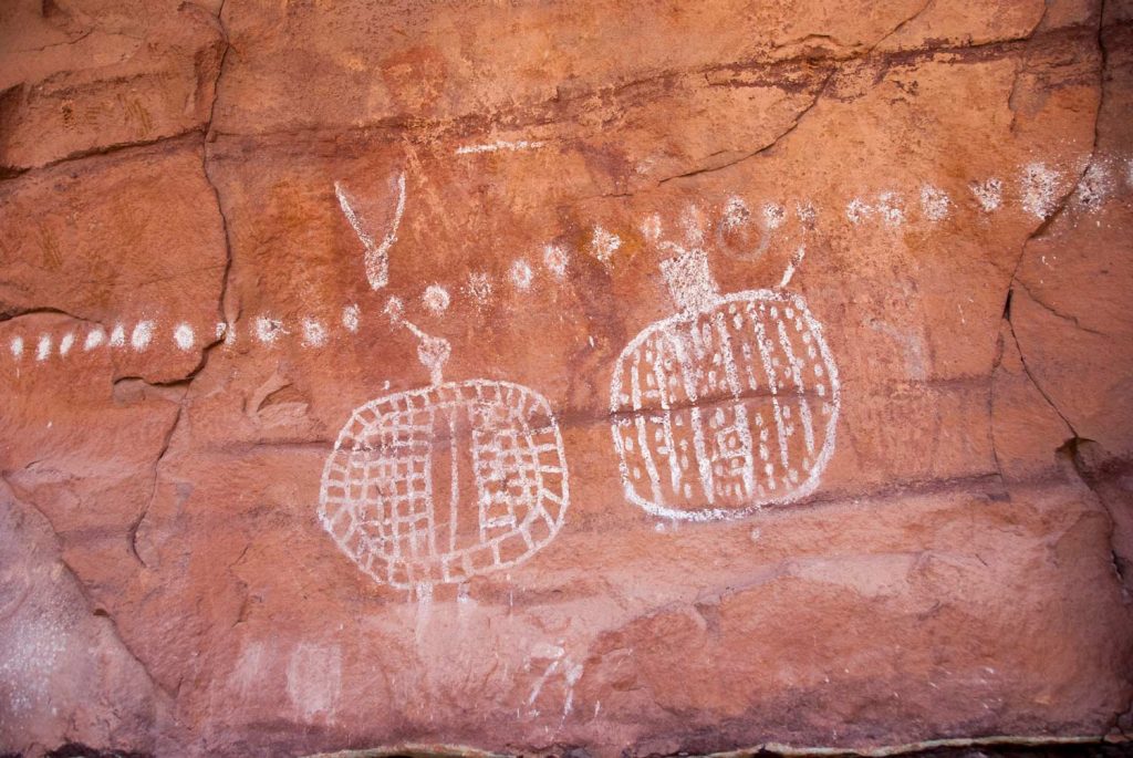 Peekaboo Rock Art, Needles, Canyonlands (photo: NPS / Neal Herbert)